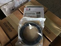 6754-21-6230:Сальник коленвала 4890832 6754-21-6230:Сальник коленвала 4890832